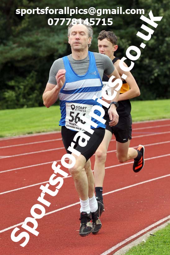 800 metres, NECAA Open Meeting, Morpeth, Sunday, September 27th. David T. Hewitson/Sports for All Pics